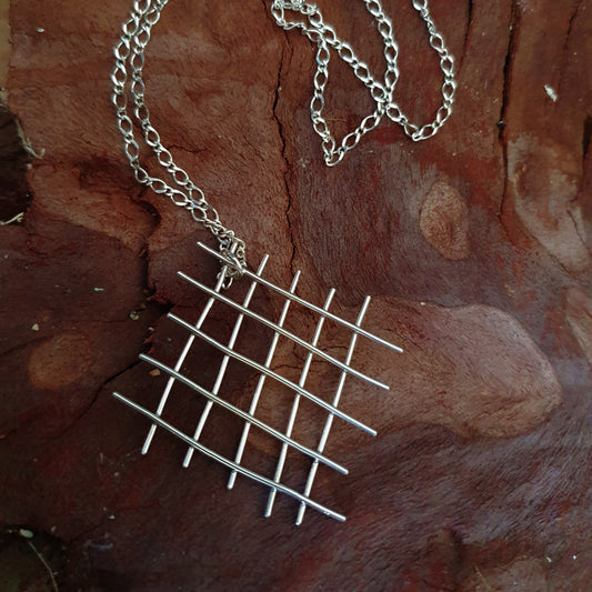 Crisscross Necklace